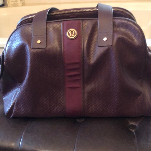 lululemon athletica Handbags - Lululemon gym bag